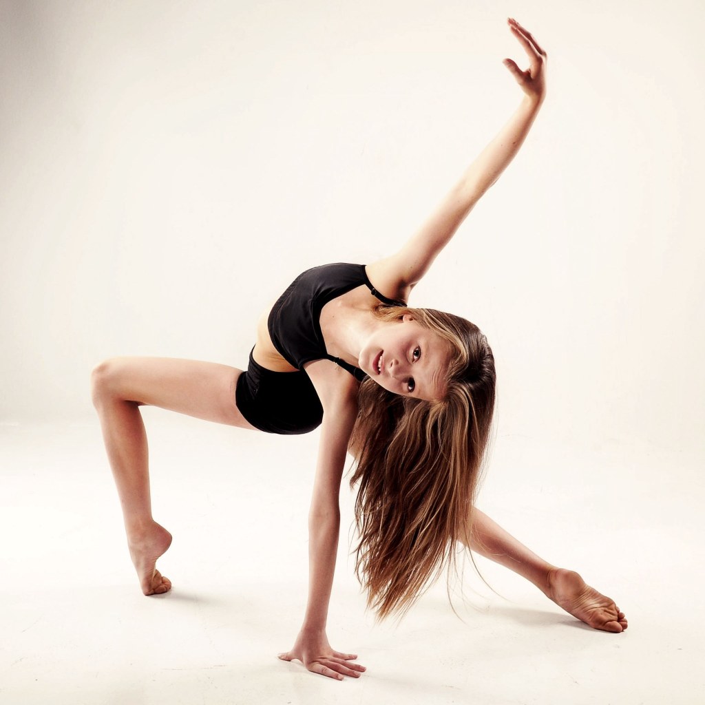 Picture of: Abstract dance shape, Morgan age   Dance picture poses, Dance